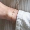 Bracelet croix sur chaîne 16 cm | Or 18 carats