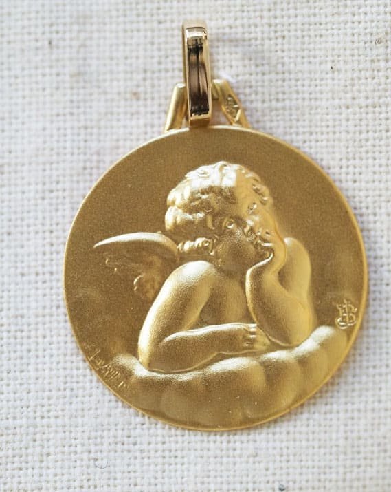 Médaille Ange songeur | Or 18 carats