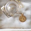 Médaille De la Sainte Famille | Or 18 carats