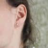 Une Boucle d'oreille "croix" | Or 18 carats