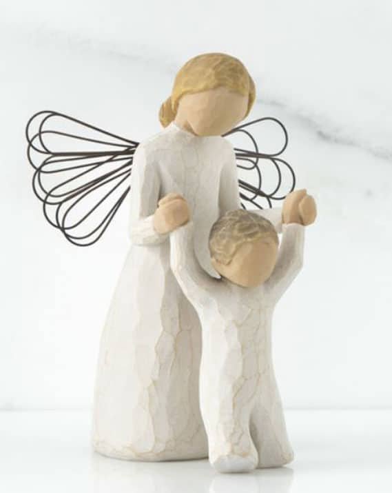Figurine Ange Gardien protégeant l'enfant