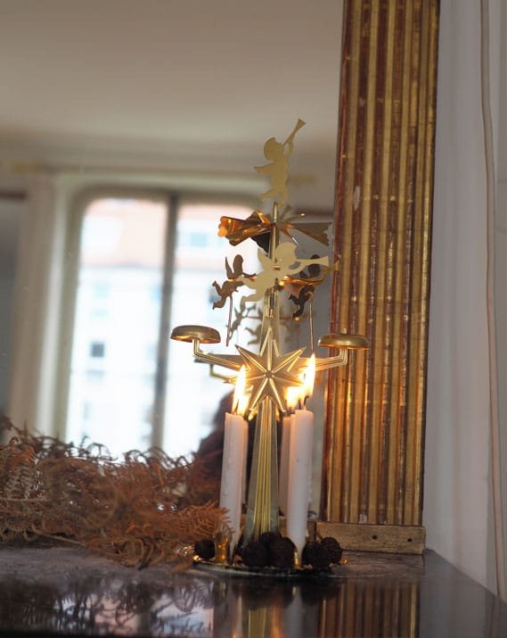 Carillon des anges doré avec 4 bougies : : Cuisine et Maison