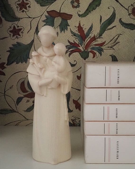 Statue de Saint Antoine de Padoue en bois - 15 cm