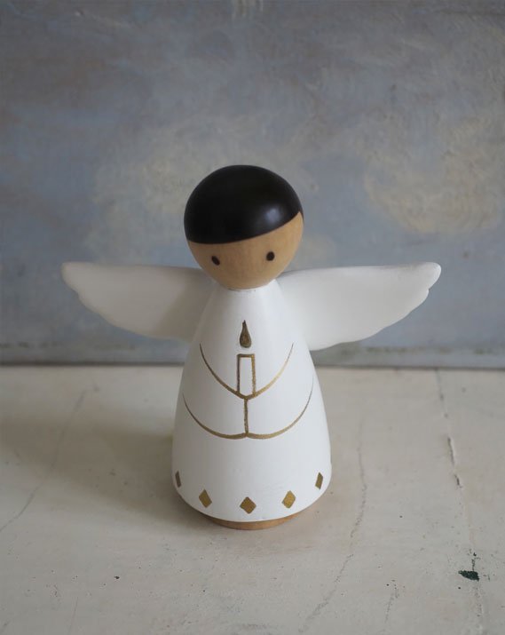 Figurine ange en bois
